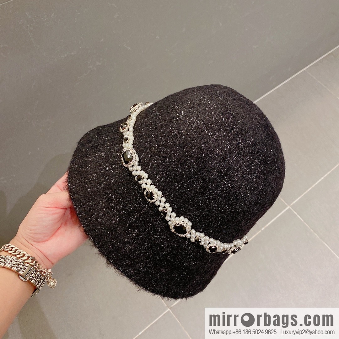 Miumiu 2022 autumn and winter new bucket hat