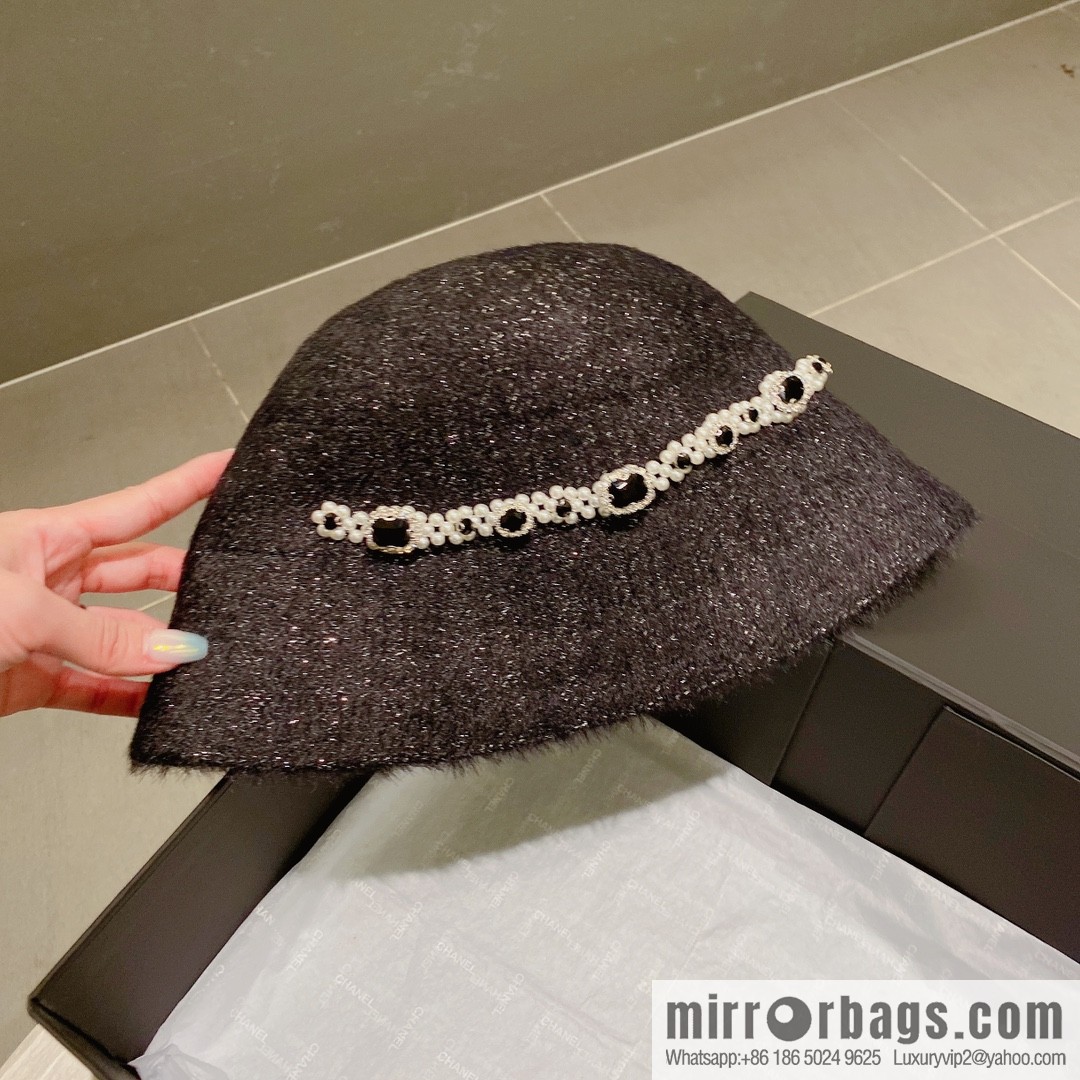 Miumiu 2022 autumn and winter new bucket hat