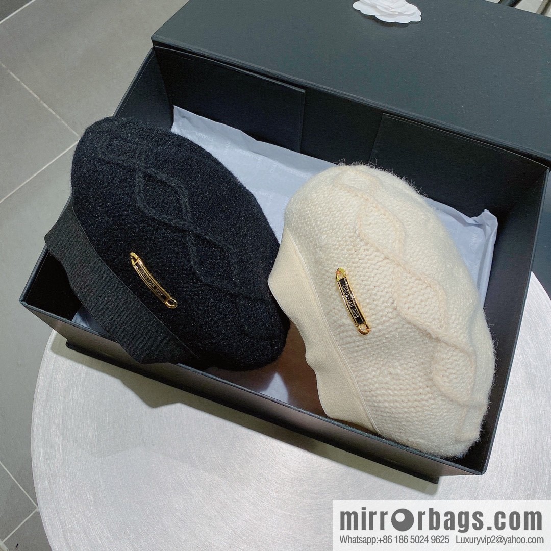 Dior 2022 autumn and winter new knitted beret