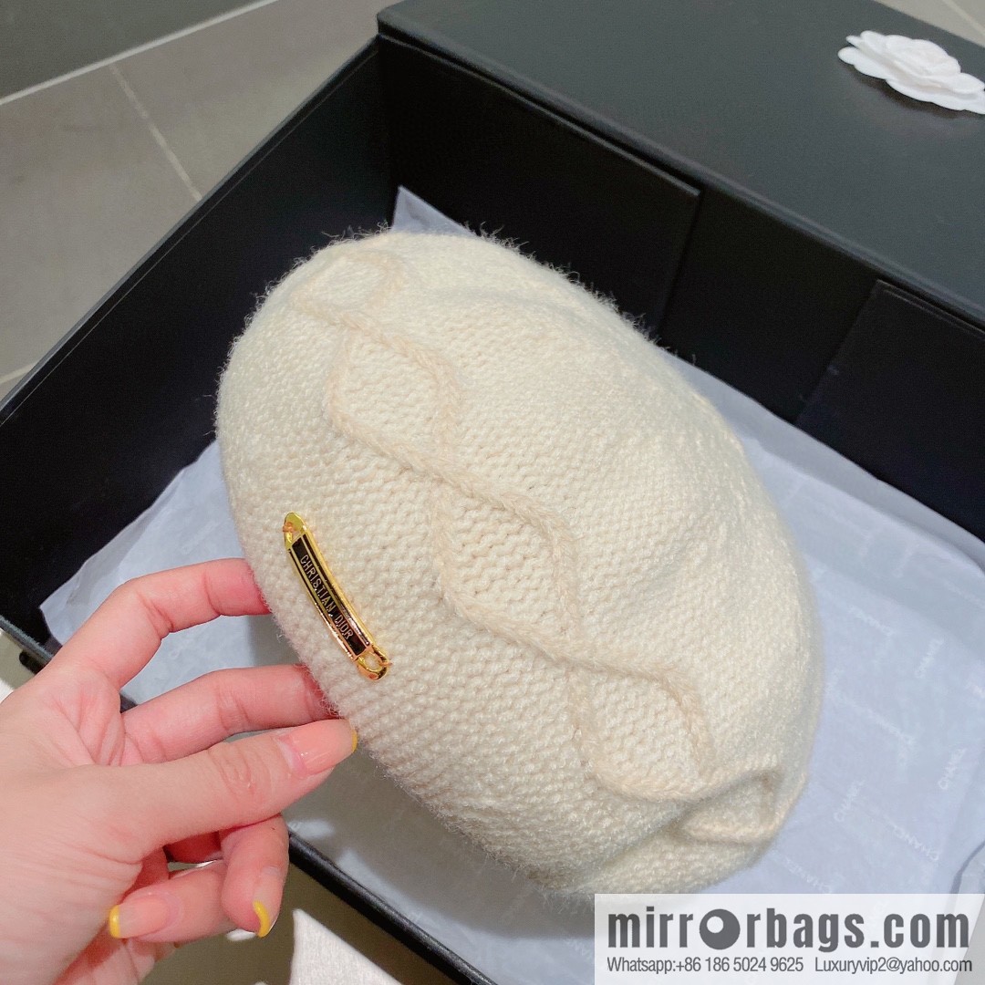 Dior 2022 autumn and winter new knitted beret