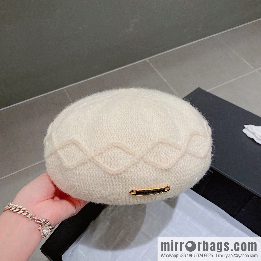 Dior 2022 autumn and winter new knitted beret