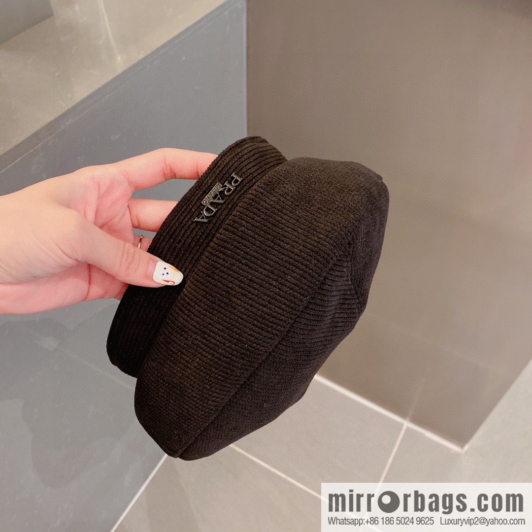 Prada 2022 autumn and winter new beret