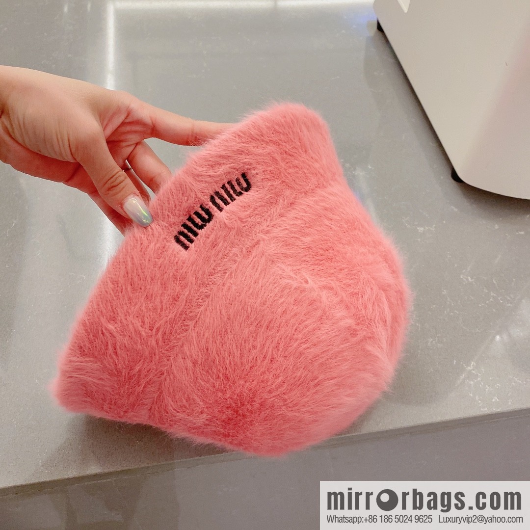 Miumiu miumiu rabbit fur top hat