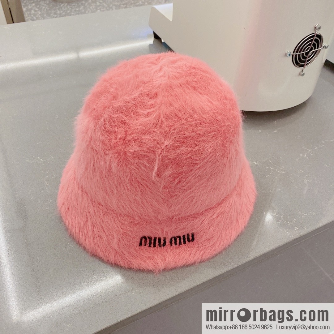 Miumiu miumiu rabbit fur top hat