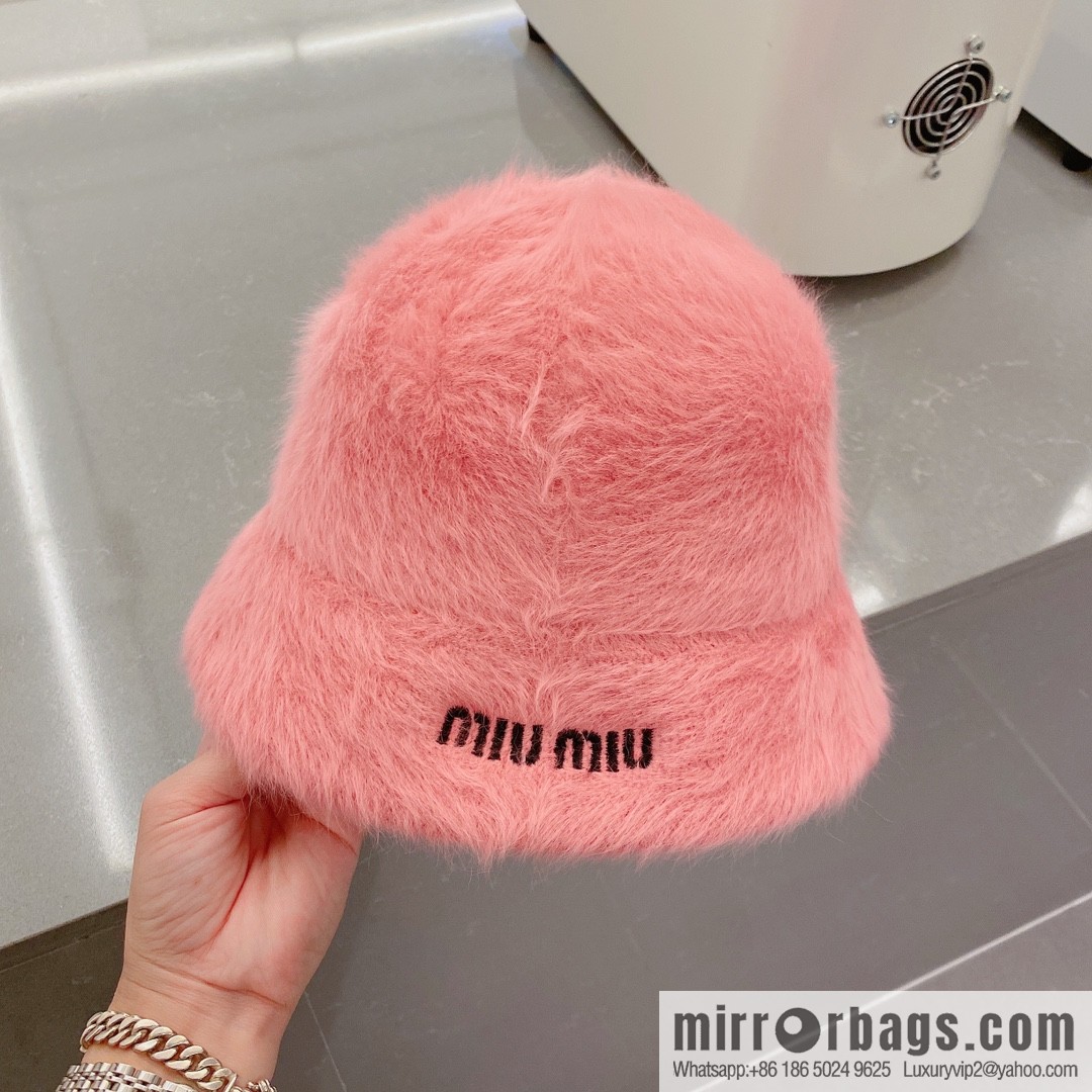 Miumiu miumiu rabbit fur top hat