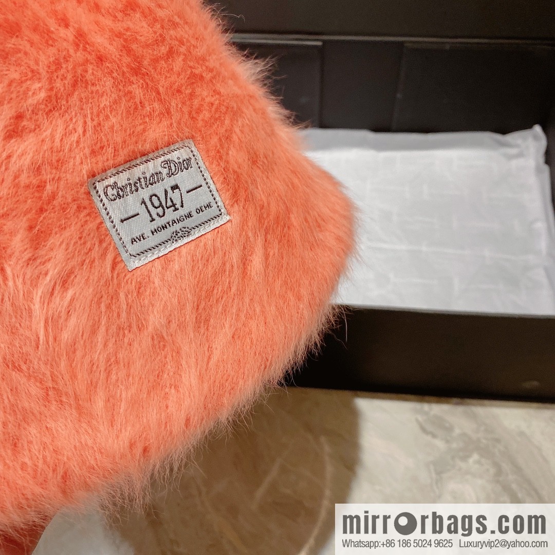 Dior 2022 autumn and winter new rabbit fur bucket hat