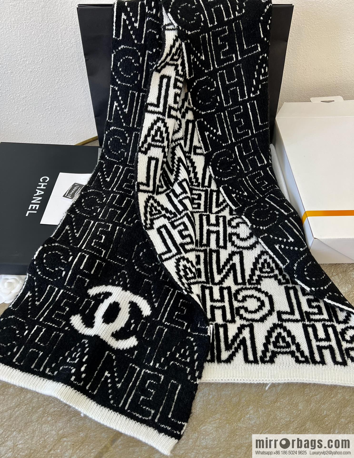 Chanel double-sided letter cashmere scarf