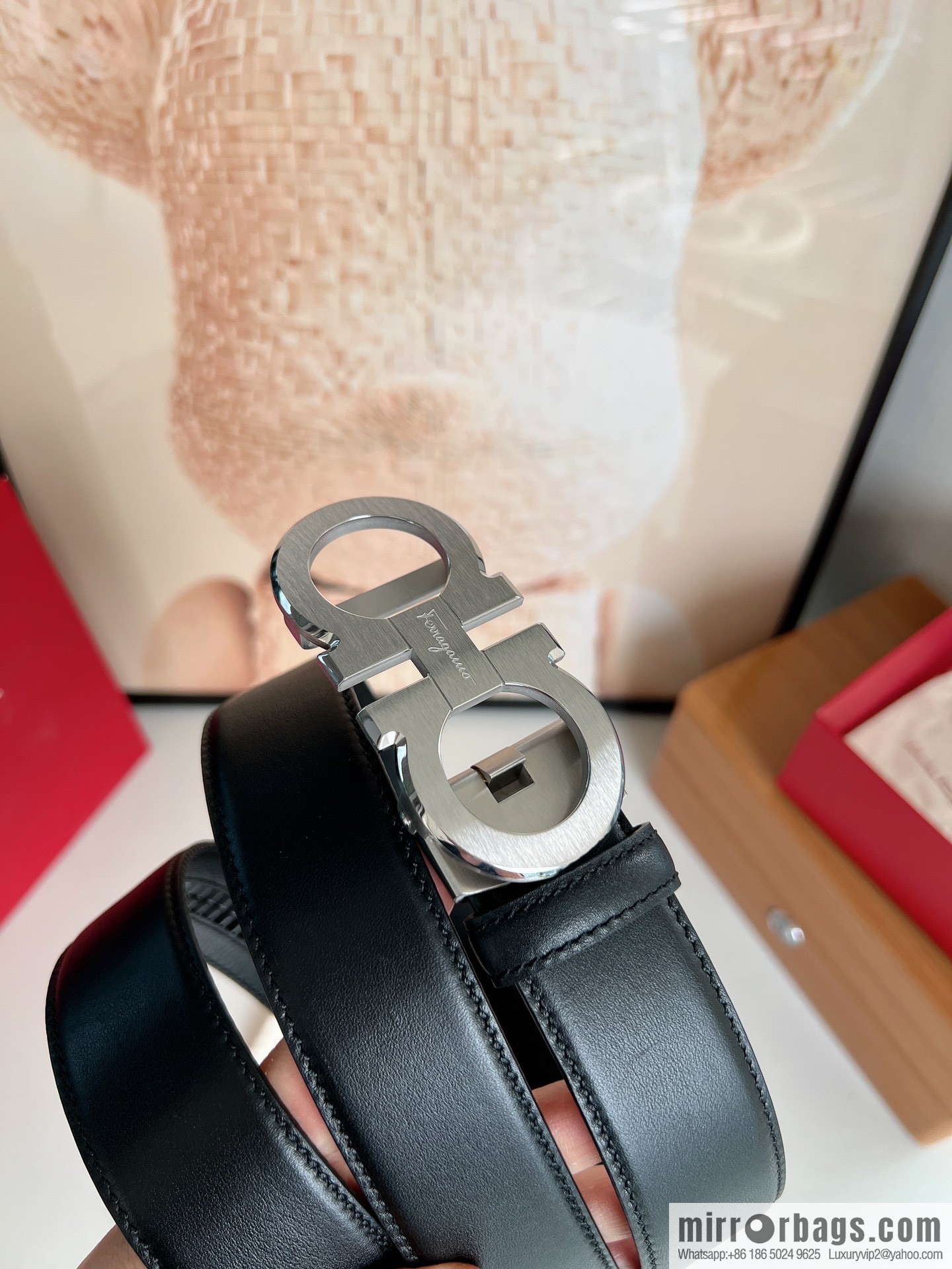 Ferragamo Ferragamo, double-sided first-layer cowhide belt with alveolar belt 3.5cm