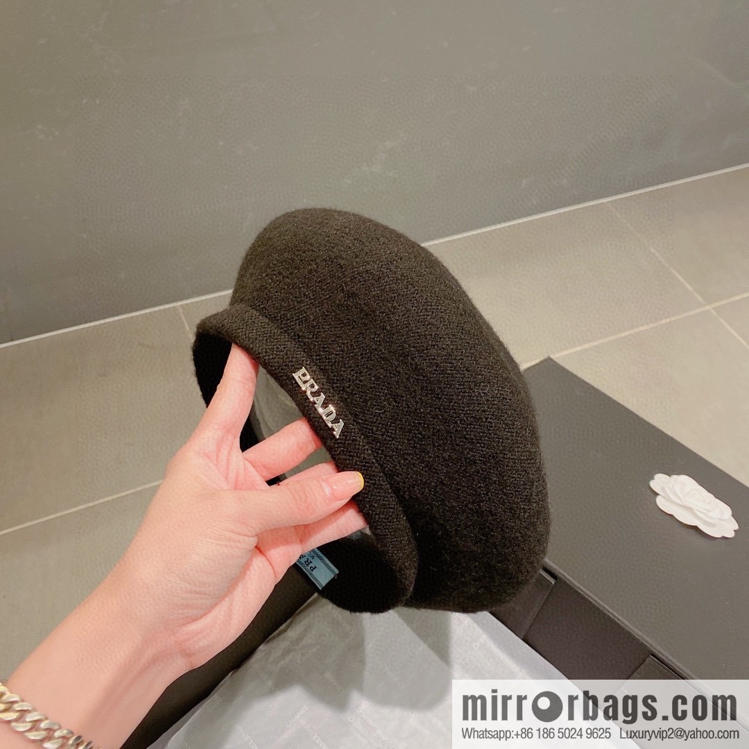Prada 2022 autumn and winter new beret