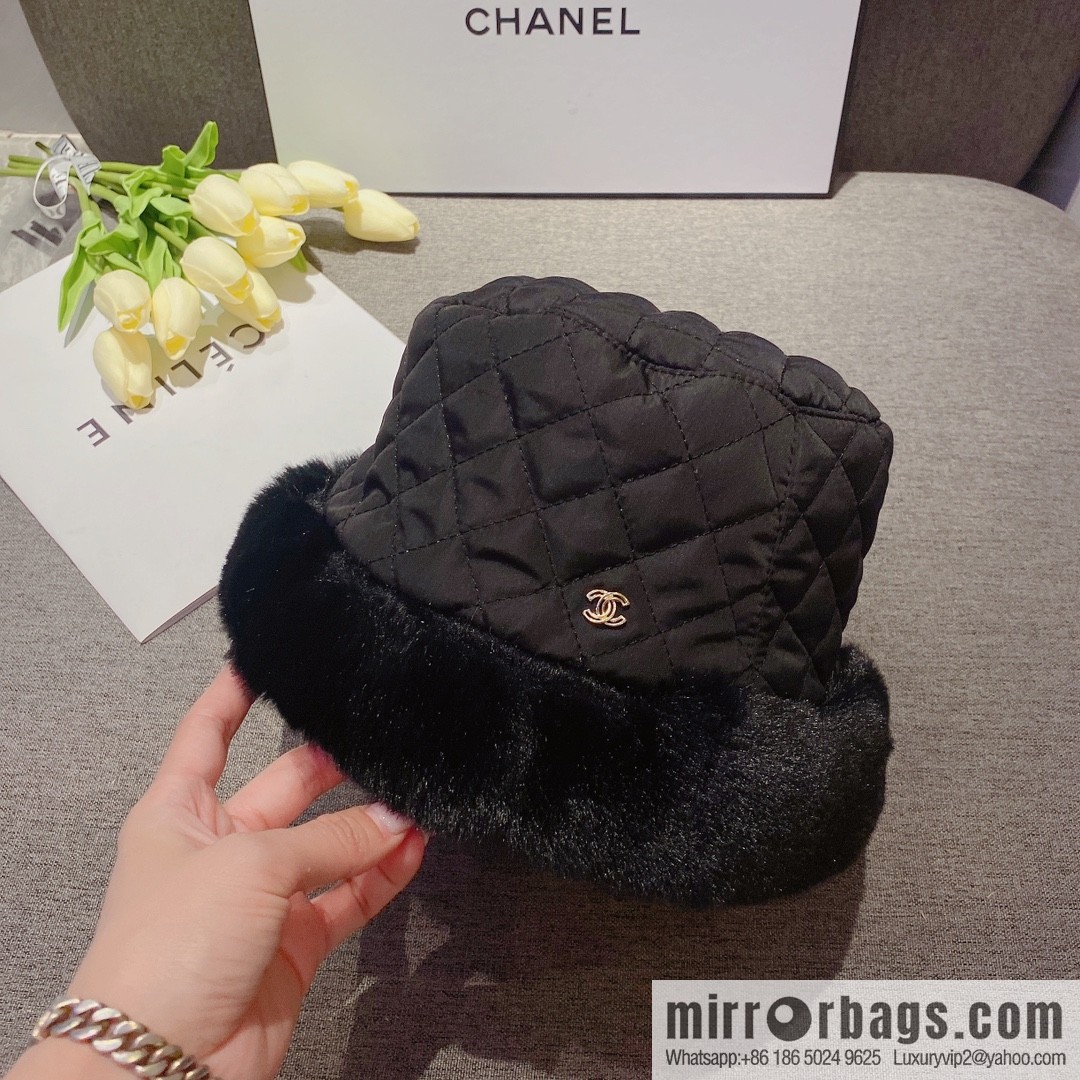Chanel 2022 autumn and winter new rabbit fur rhombus bucket hat