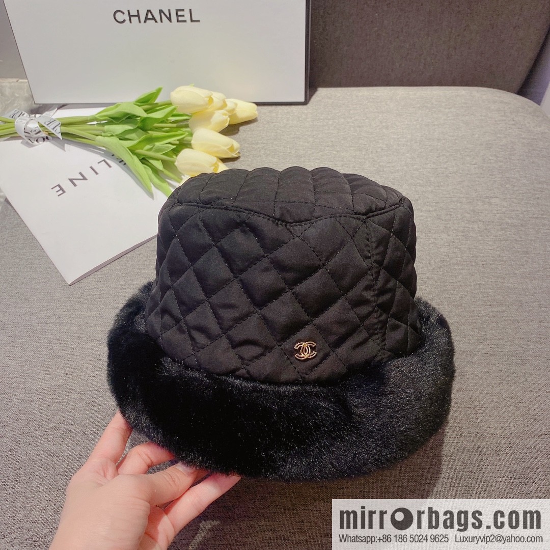 Chanel 2022 autumn and winter new rabbit fur rhombus bucket hat
