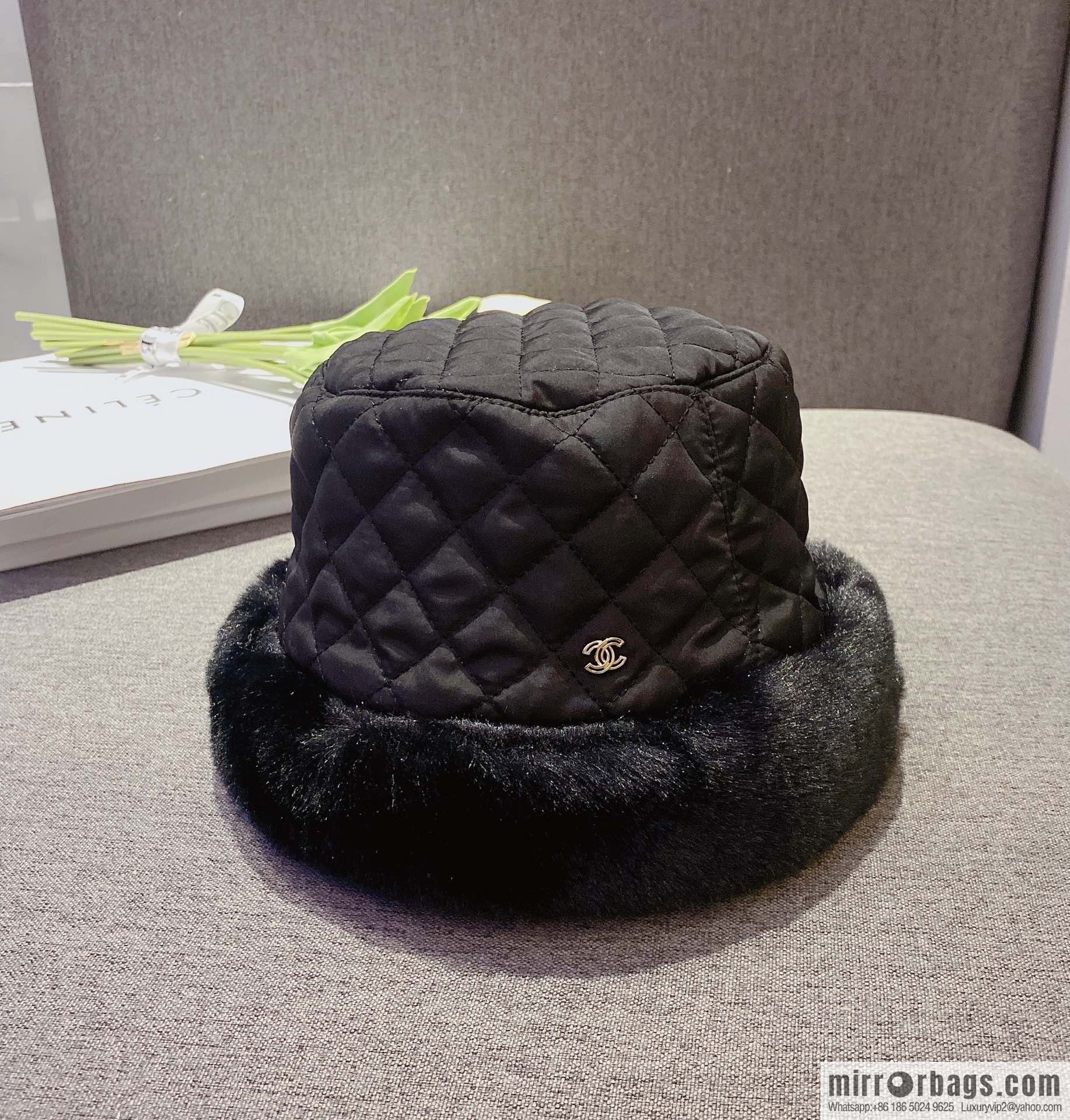 Chanel 2022 autumn and winter new rabbit fur rhombus bucket hat