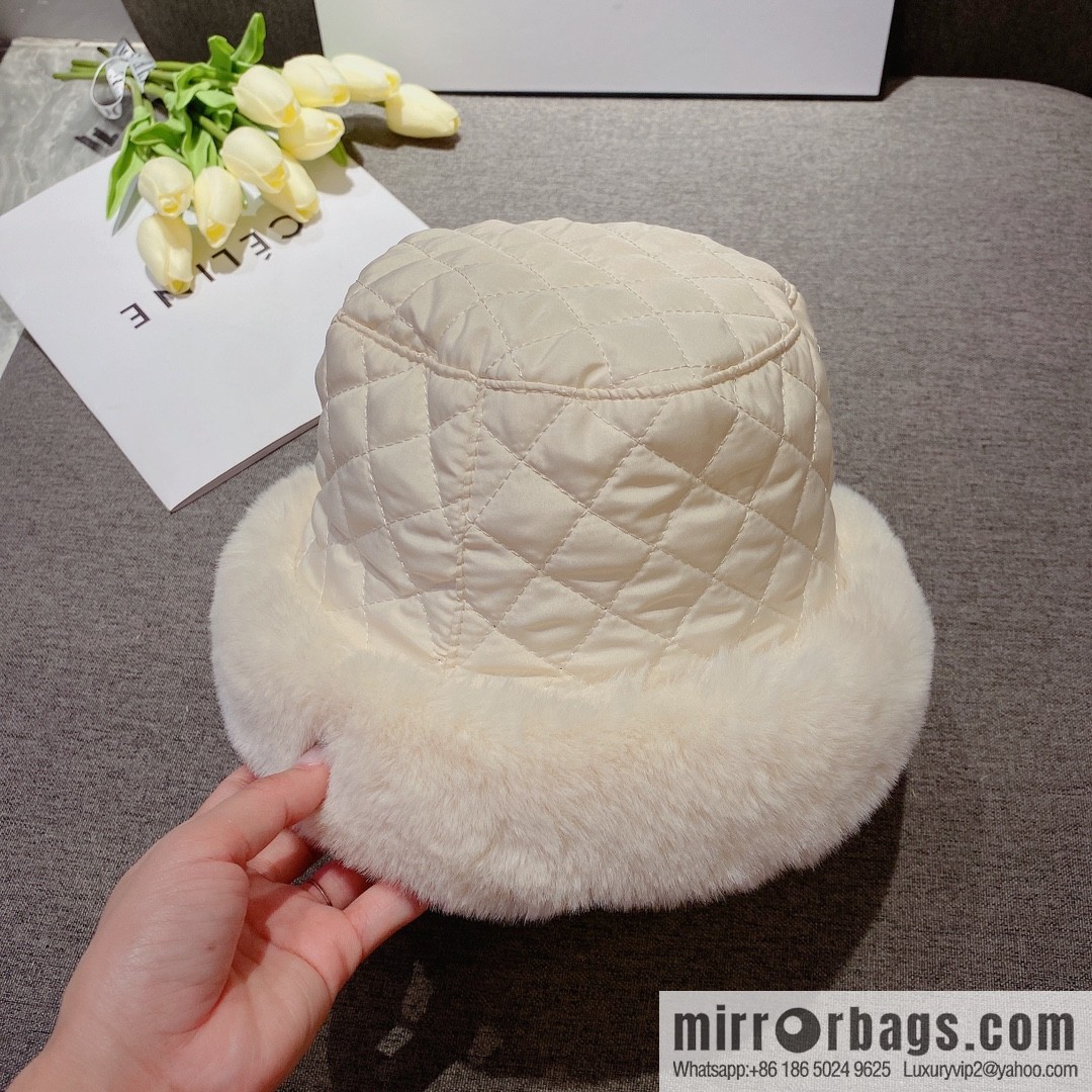 Chanel 2022 autumn and winter new rabbit fur rhombus bucket hat