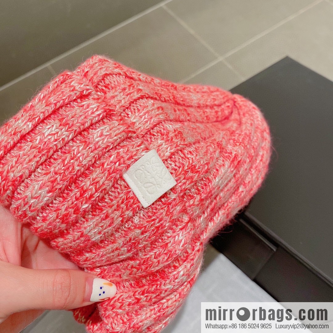 LOEWE Luo Yiwei 2022 autumn and winter new wool knitted wool hat