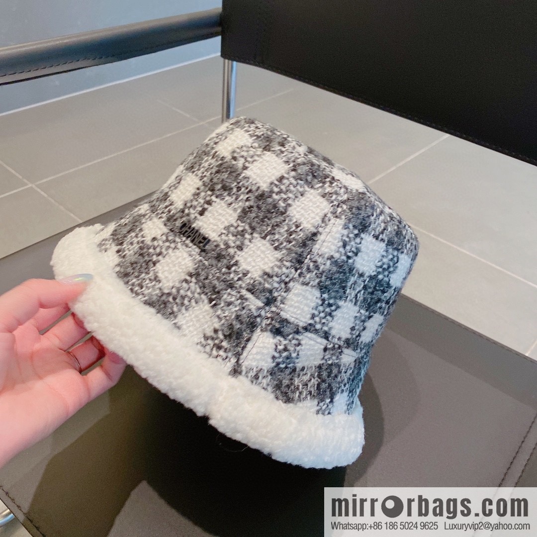 Chanel 2022 autumn and winter new lamb wool bucket hat