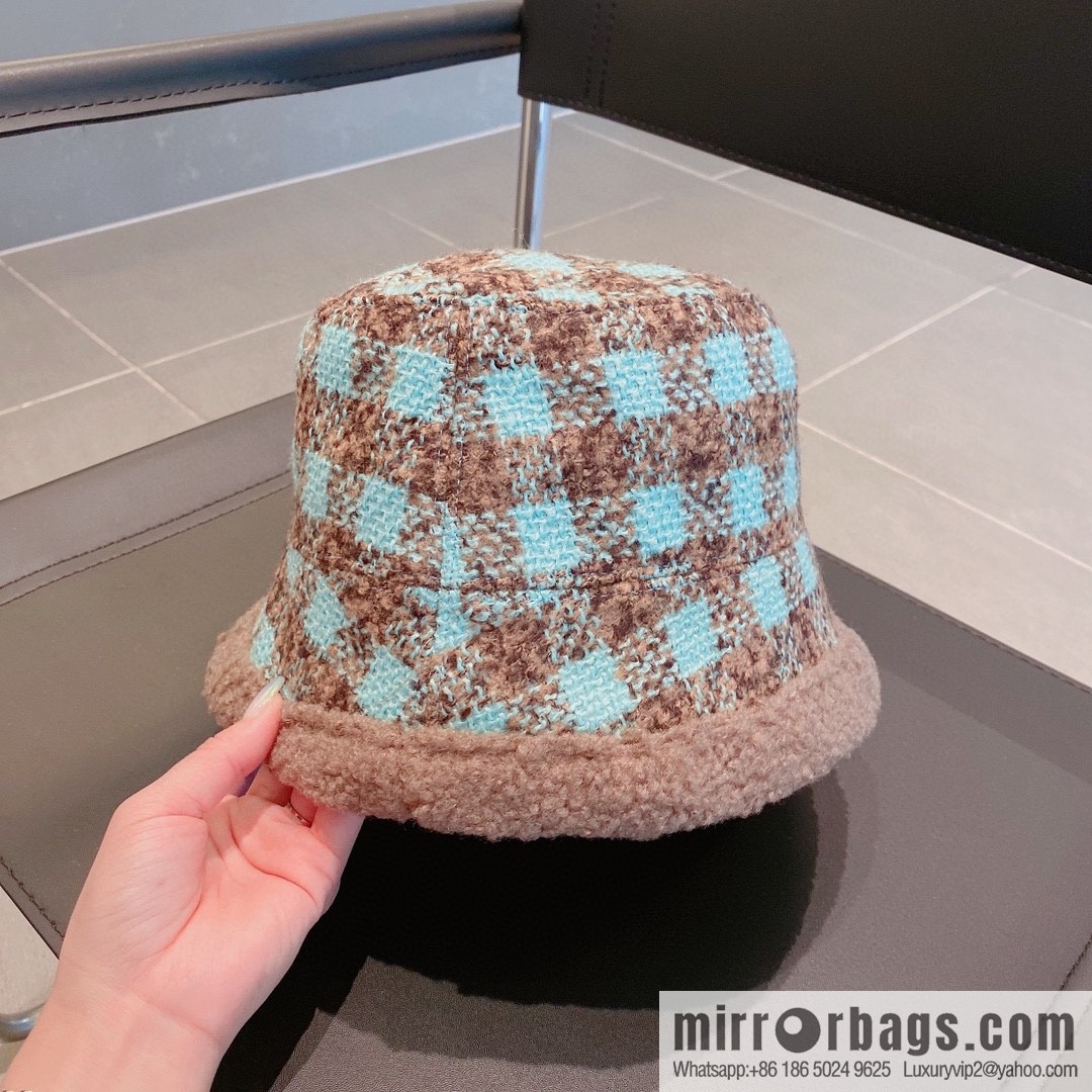 Chanel 2022 autumn and winter new lamb wool bucket hat