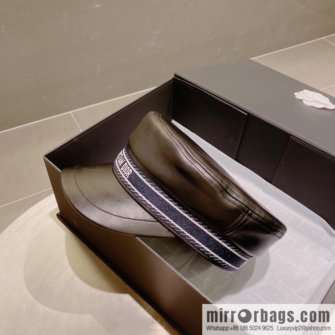 Dior 2022 autumn and winter new duck tongue military cap