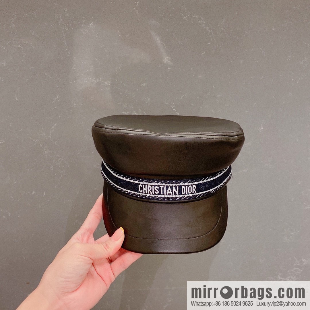 Dior 2022 autumn and winter new duck tongue military cap