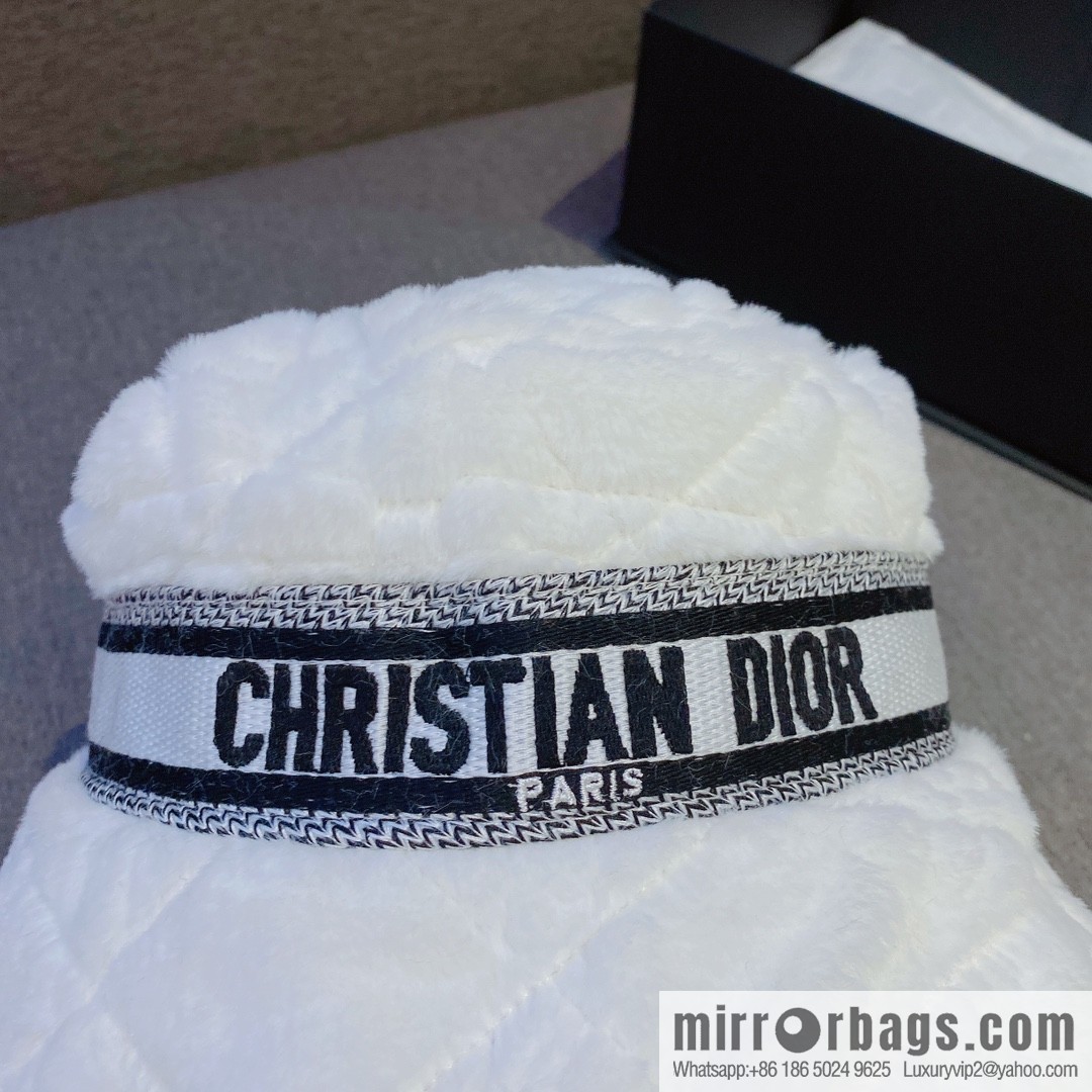 Dior 2022 autumn and winter new thickened warm bucket hat