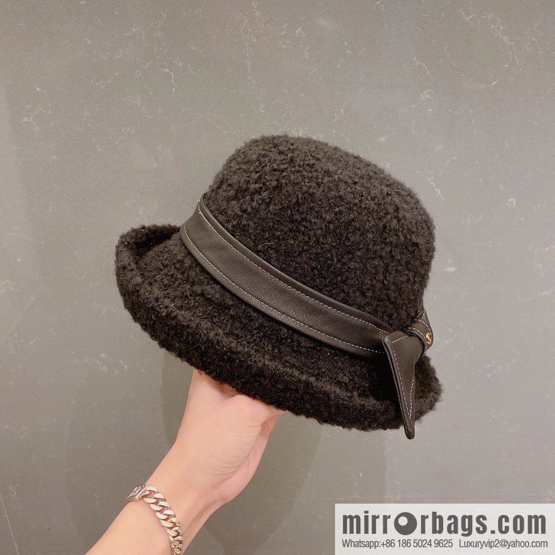Chanel 2022 autumn and winter new wool basin hat