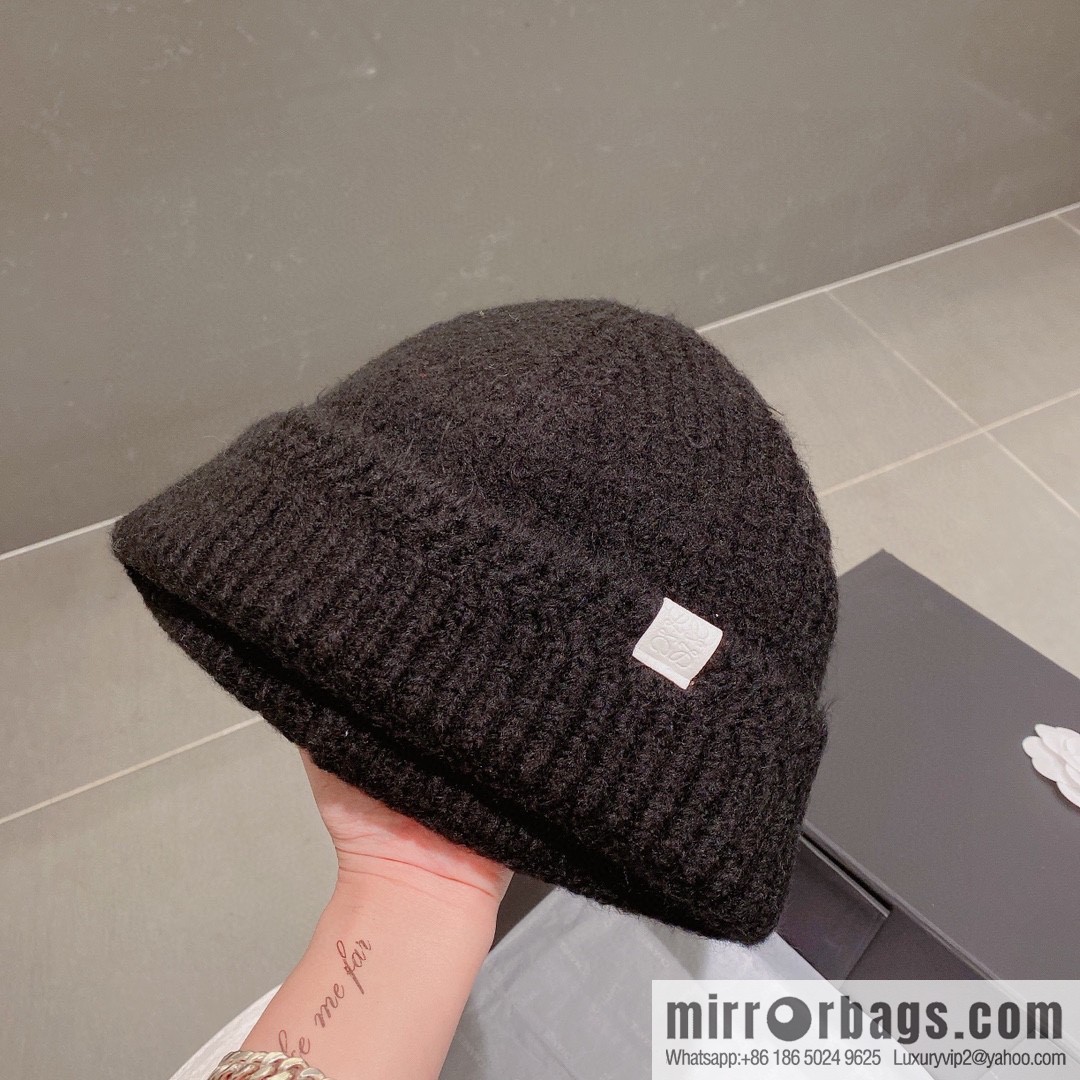 LOEWE Luo Yiwei 2022 autumn and winter new wool hat