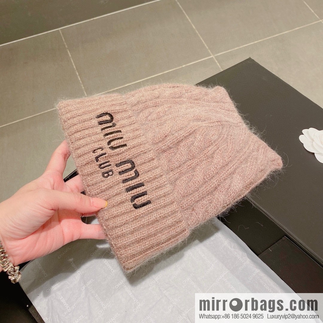 Miumiu 2022 autumn and winter new knitted wool hat
