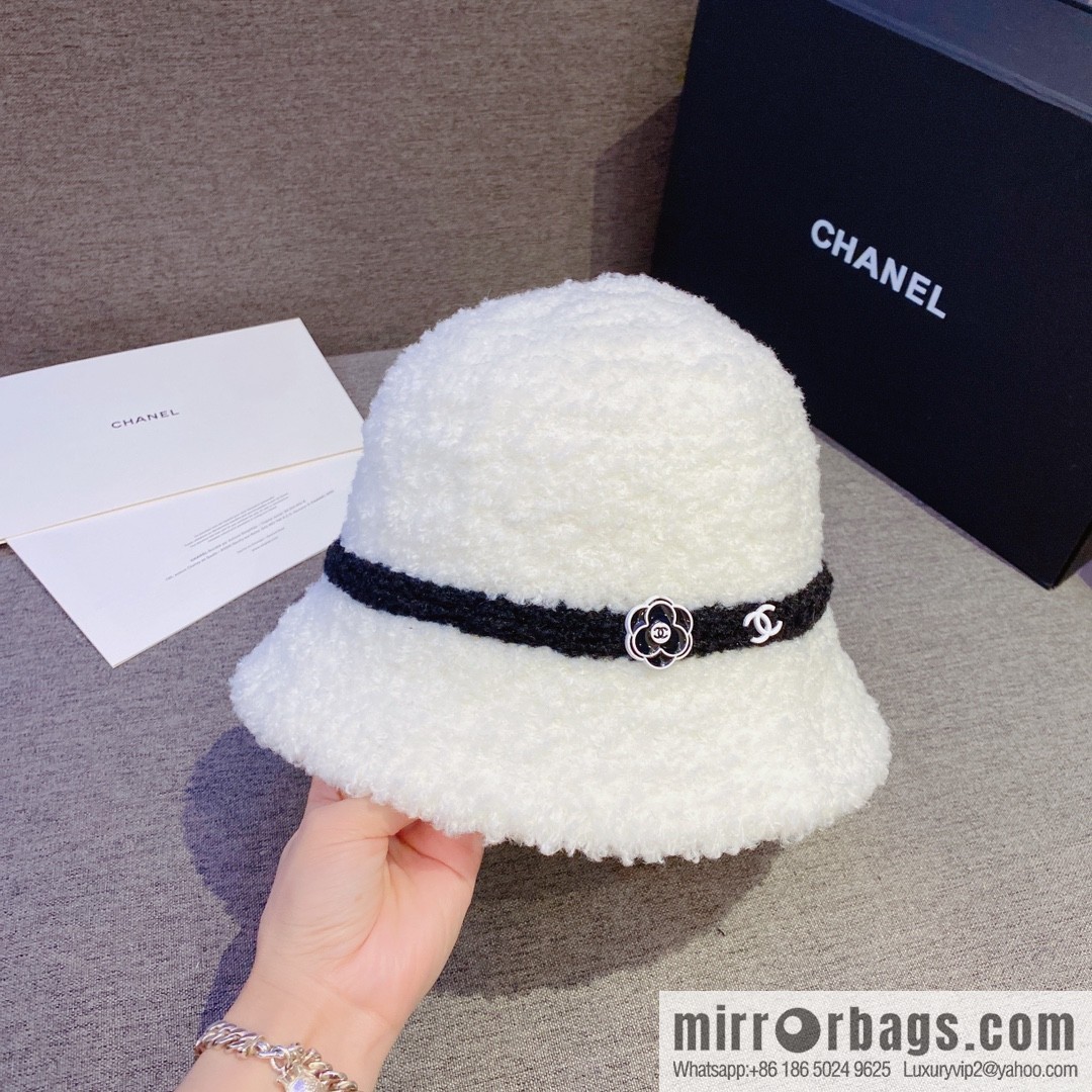 Chanel 2022 autumn and winter new lamb wool bucket hat
