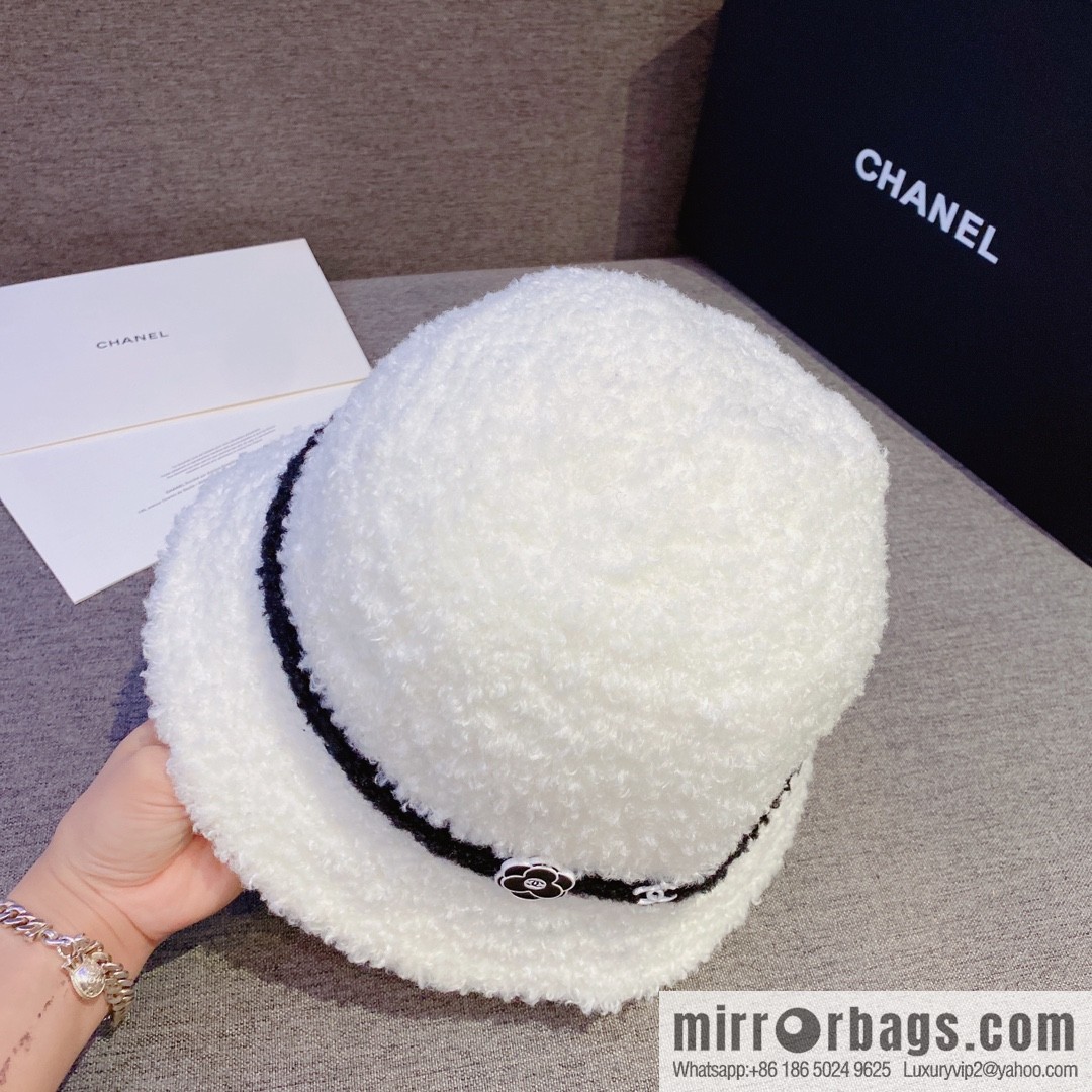 Chanel 2022 autumn and winter new lamb wool bucket hat