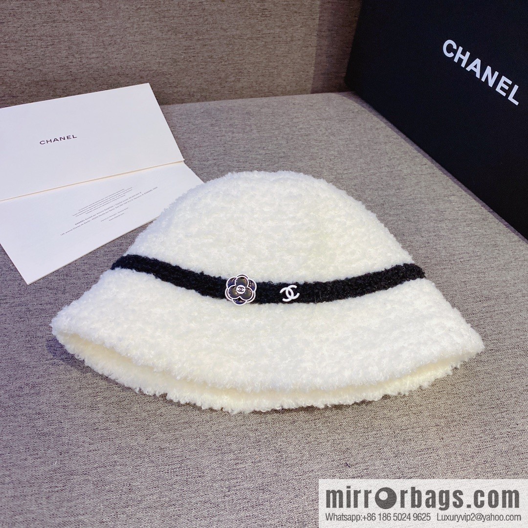 Chanel 2022 autumn and winter new lamb wool bucket hat