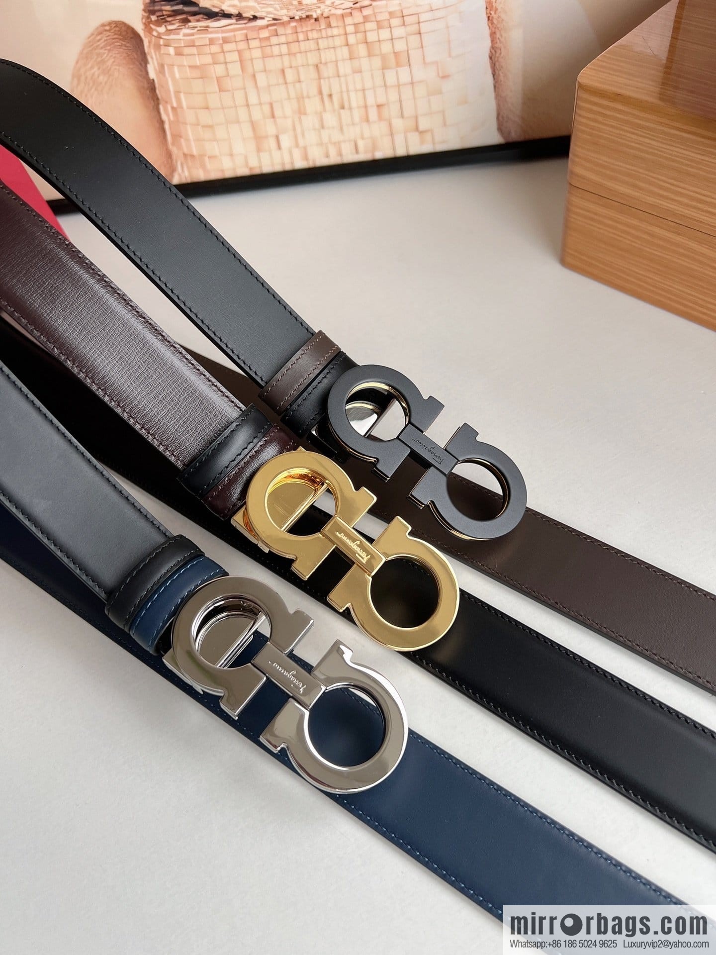 Salvatore Ferragamo Men's 3.5cm Exquisite Double Ring Metal Triple Clamp Buckle with First Cowhide Double Sided Belt
