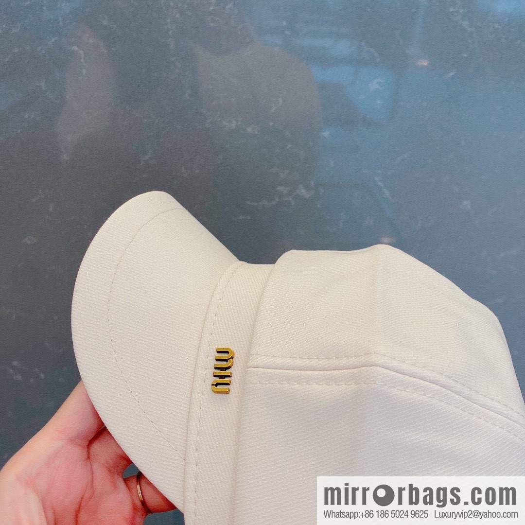 Miumiu Miu 2022 autumn and winter new octagonal hat