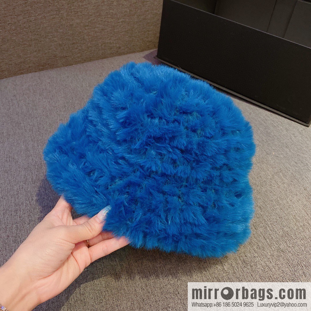 VALENTNNO rabbit fur bucket hat