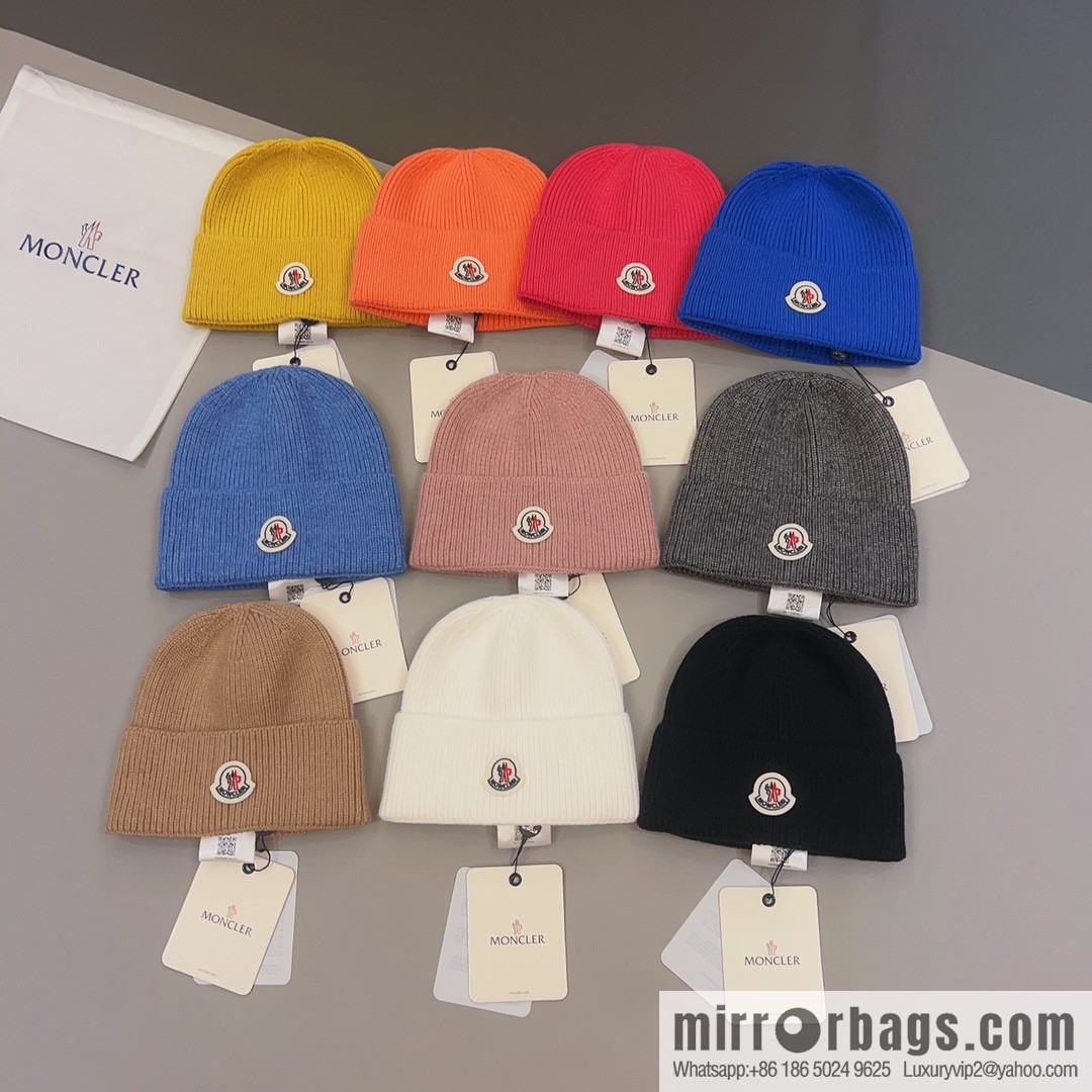 Moncler Color Unisex Knitted Hat