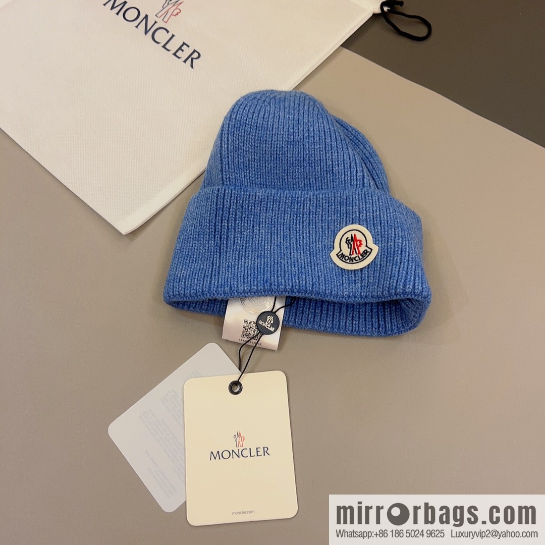 Moncler Color Unisex Knitted Hat