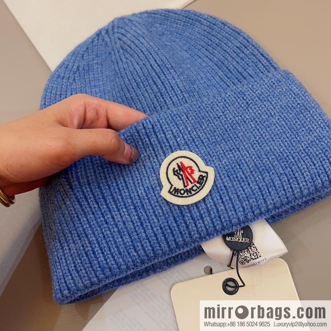 Moncler Color Unisex Knitted Hat
