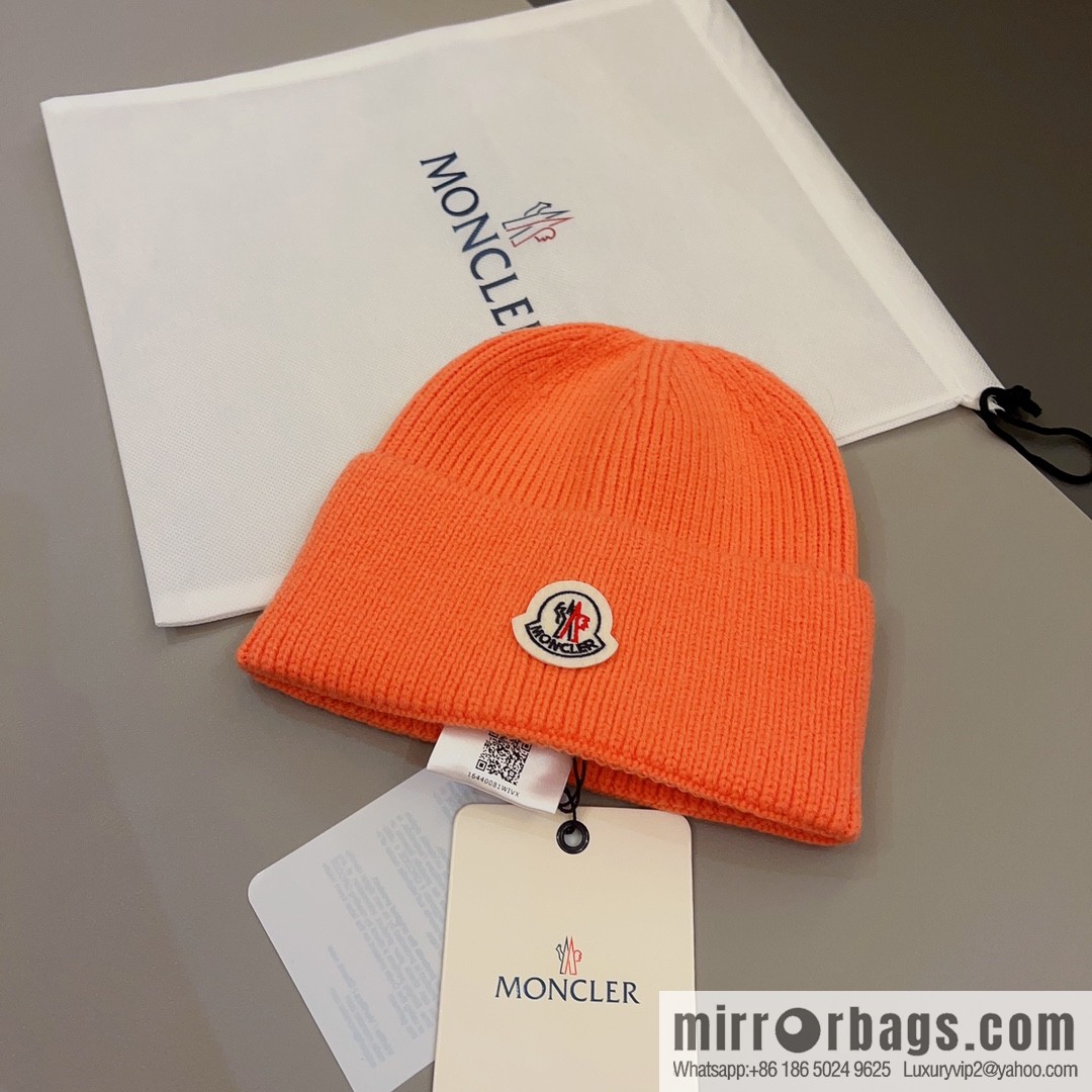Moncler Color Unisex Knitted Hat