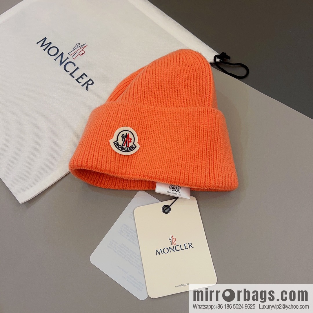Moncler Color Unisex Knitted Hat