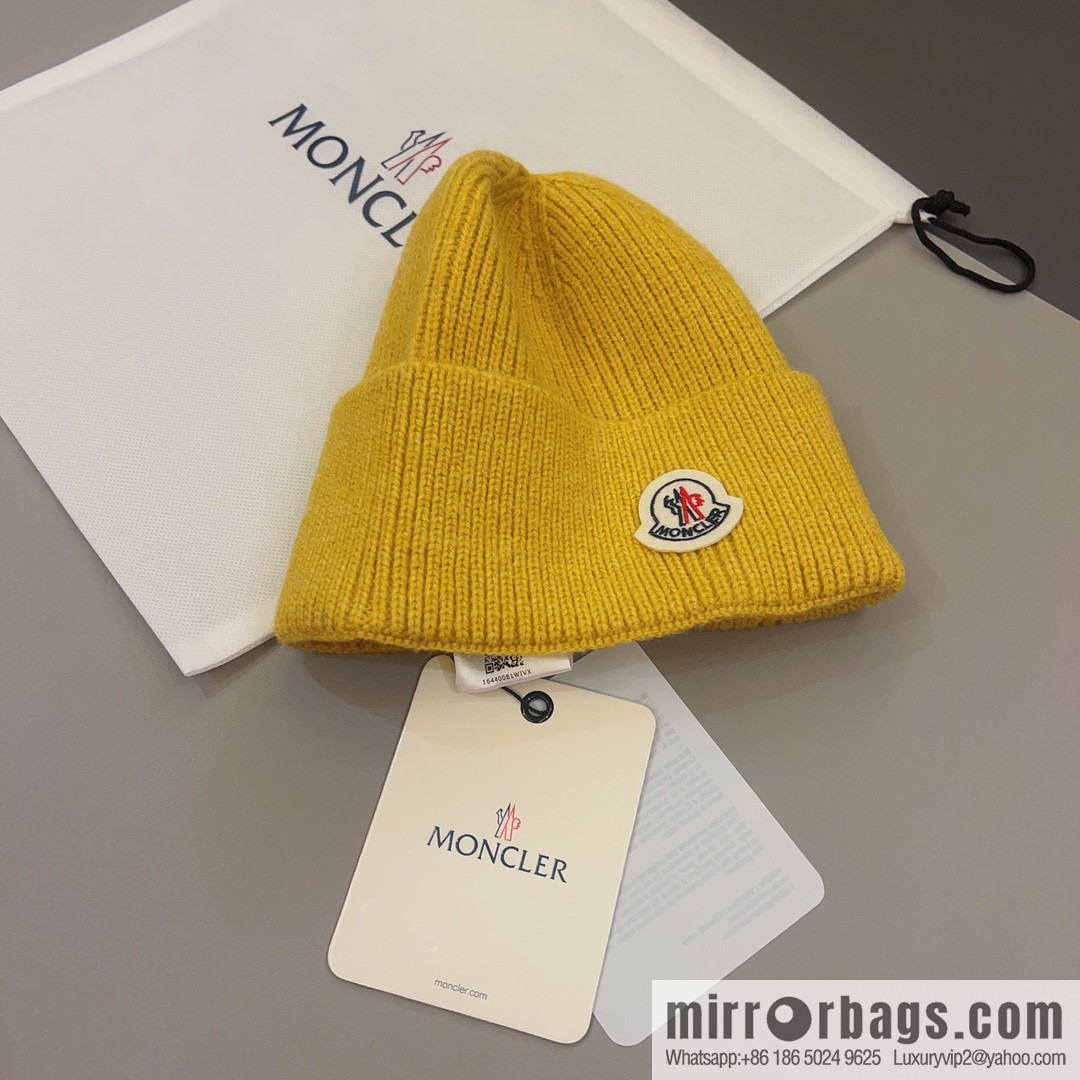 Moncler Color Unisex Knitted Hat