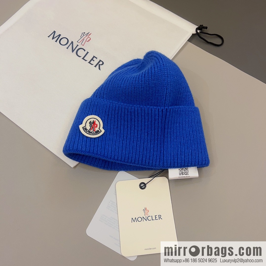 Moncler Color Unisex Knitted Hat
