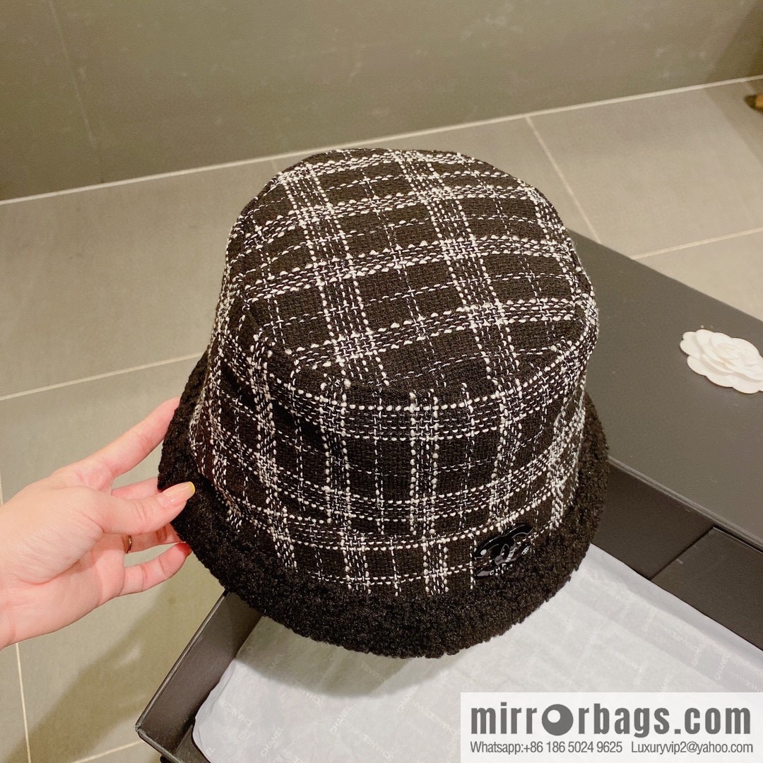 Chanel 2022 autumn and winter new plaid bucket hat