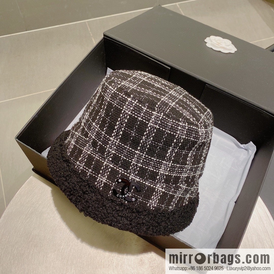 Chanel 2022 autumn and winter new plaid bucket hat