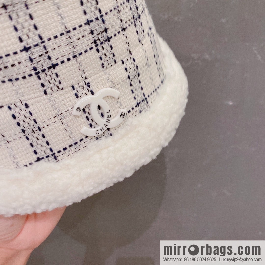 Chanel 2022 autumn and winter new plaid bucket hat