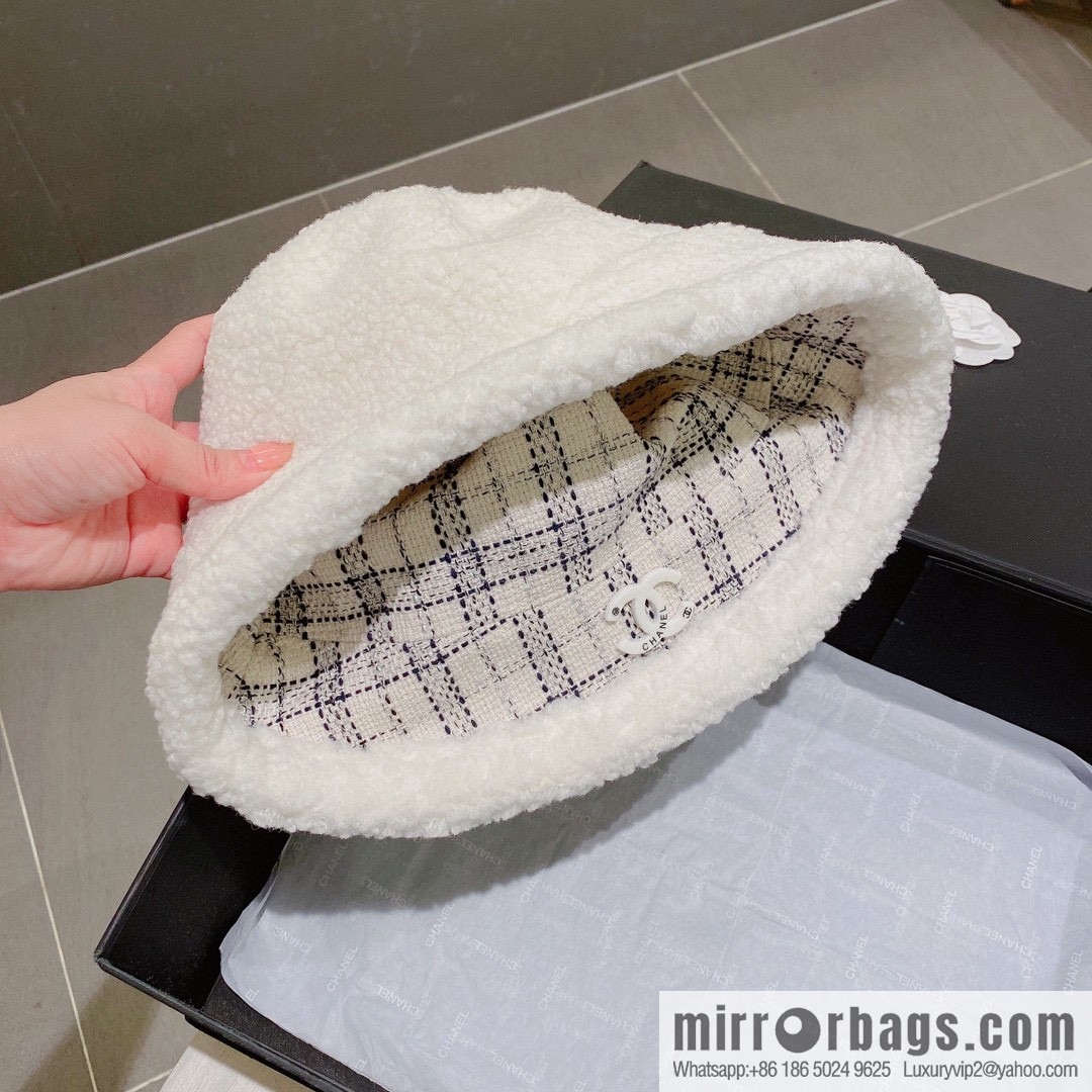 Chanel 2022 autumn and winter new plaid bucket hat