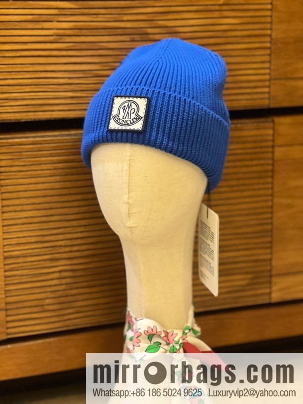 Moncler explosive personality LOGO knitted hat