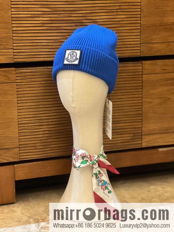 Moncler explosive personality LOGO knitted hat