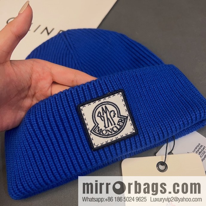 Moncler explosive personality LOGO knitted hat