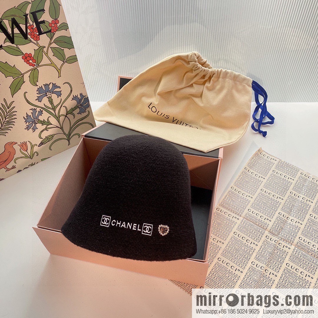 Chanel 2022 autumn and winter new wool bucket hat