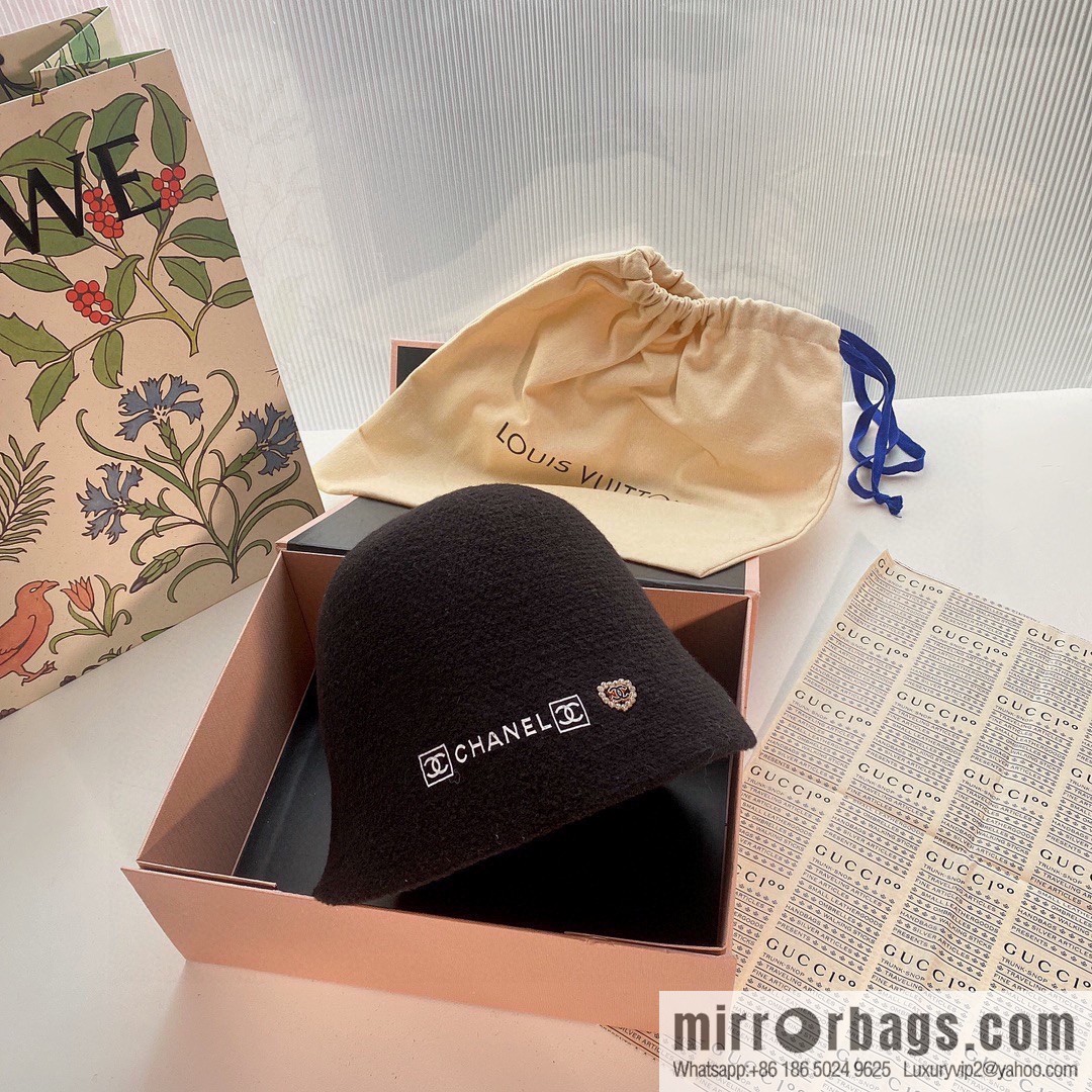 Chanel 2022 autumn and winter new wool bucket hat