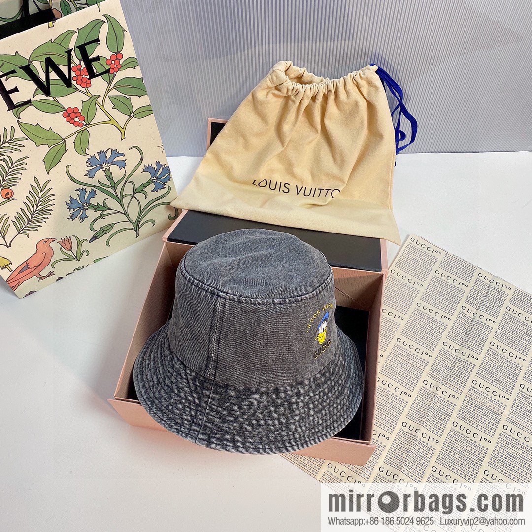 Chanel 2022 autumn and winter new wool bucket hat