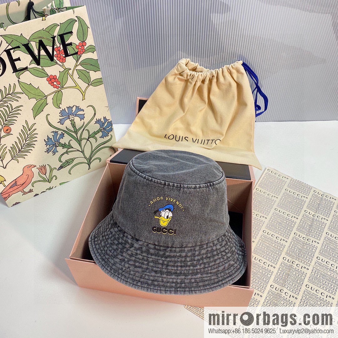 Chanel 2022 autumn and winter new wool bucket hat